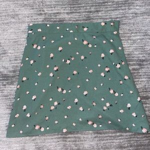 BP Pastel Green Floral Mini Skirt Size Medium